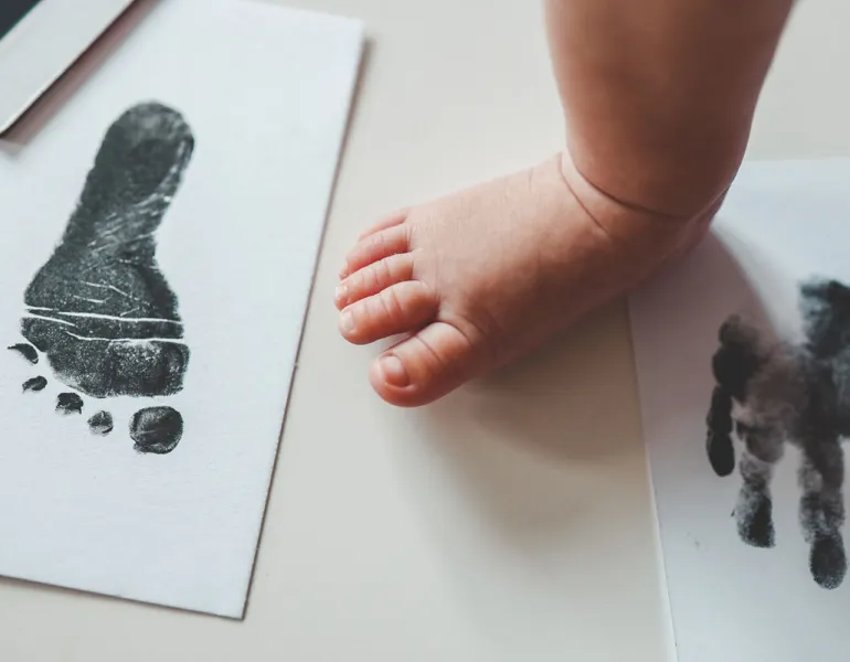 Baby kind erinnerungen abdruck hand fuss