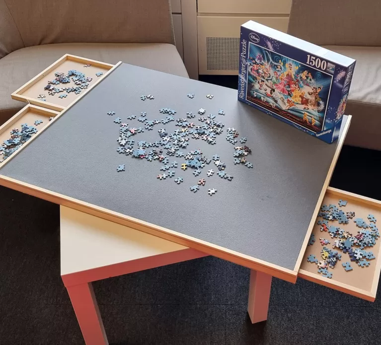 Puzzle Tisch