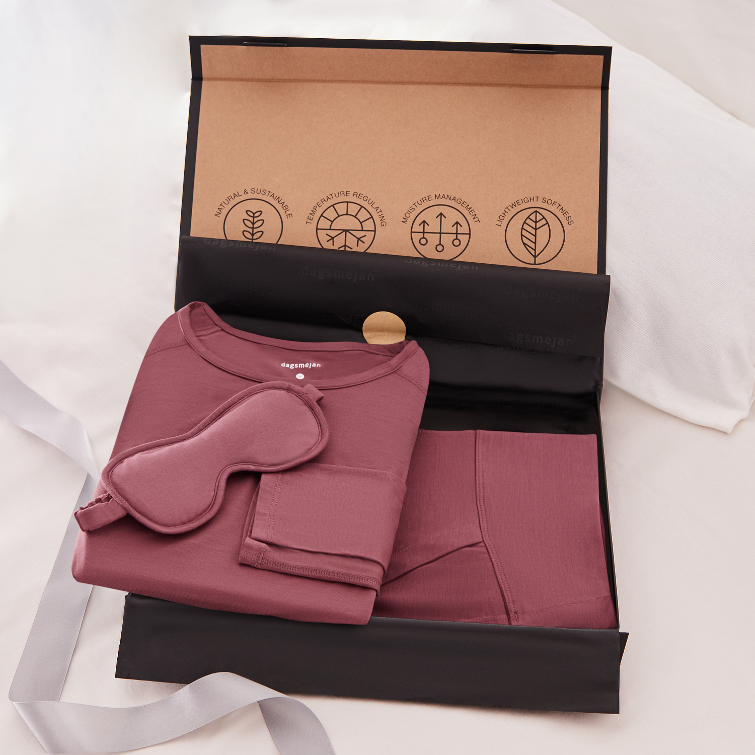 Balance_Women_Long-Set_Maroon