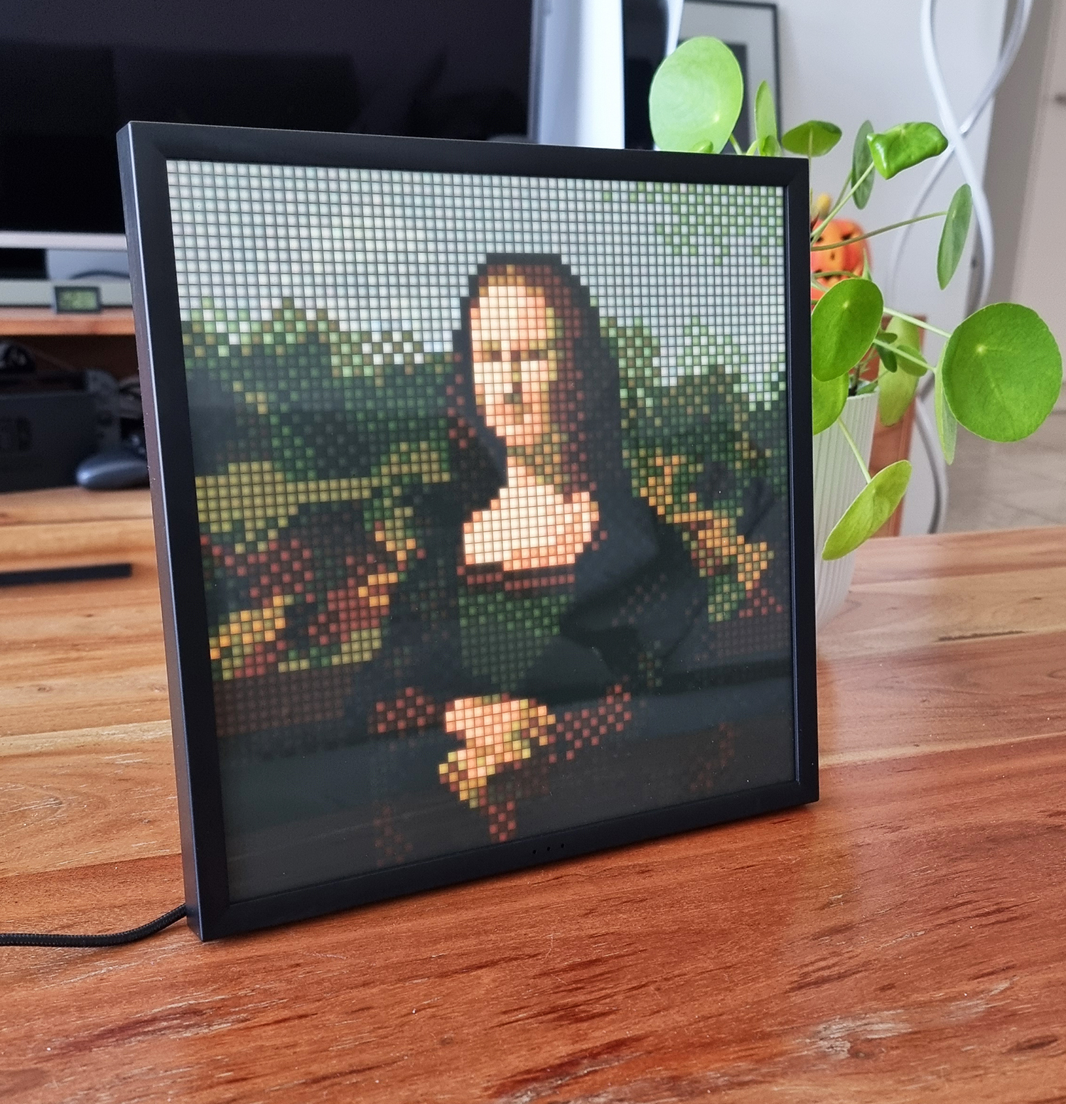 Divoom_MonaLisa