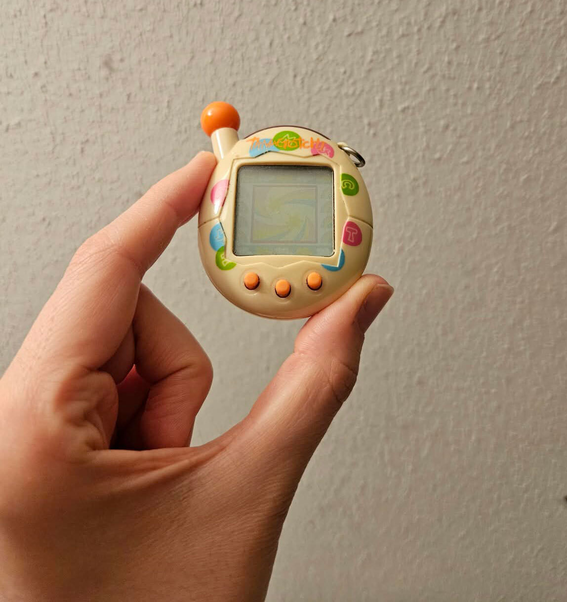 tamagotchi-juj-2000er-retro