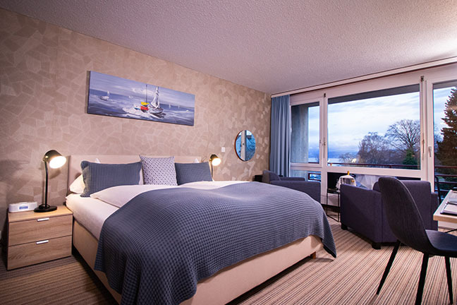 0000s_0017_Position_2